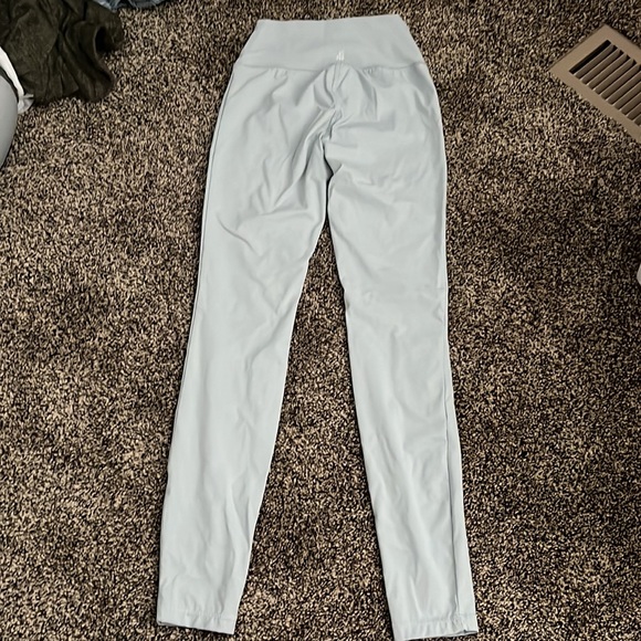 WeWoreWhat Seamless Grey Legging, worn once - Picture 6 of 7